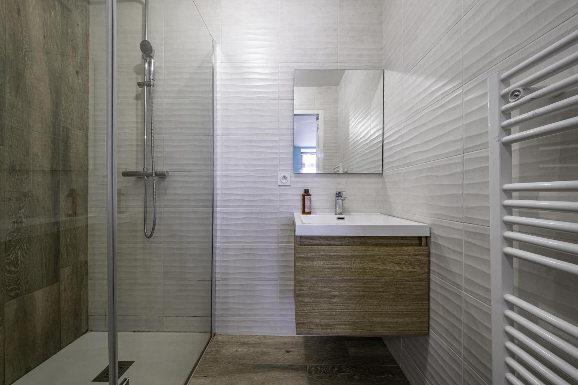Segre Centre ✰ Studio ✰ 24M² ✰ Cuisne ✰ Wifi ✰ Tout Neuf! Eksteriør bilde